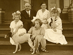 Family photo: (clockwise) husband Olof Hanson, Agatha, and daughters Alice, Helen, and Marion in 1930 in Seattle.